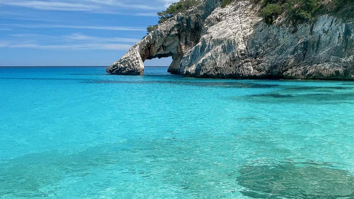 Greece at sea